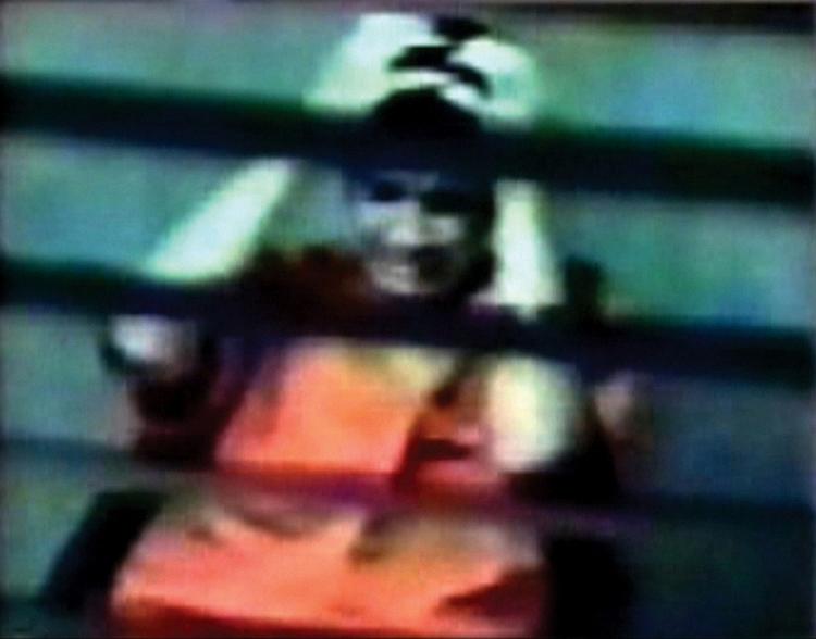 Tortur. Den yngste fange i Guantánamofængslet. Den 16-årige canadiske statsborger Omar Khadr blev udsat for psykisk tortur af canadiske fangevogtere, mens det officielle Canada lukkede øjnene. 