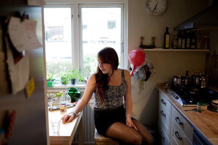 Omvæltninger. Sally fra Helsingør tog på efterskole i niende klasse. Forældrene kalder det selv den bedste beslutning, de nogensinde har truffet. Den nye vennekreds ændrede alt. 