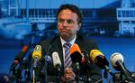 Uacceptabelt! »Vi kan ikke acceptere, at Schengen-rejsefriheden med koldt overlæg og indirekte bliver undergravet«, siger Hans-Peter Friedrich. 