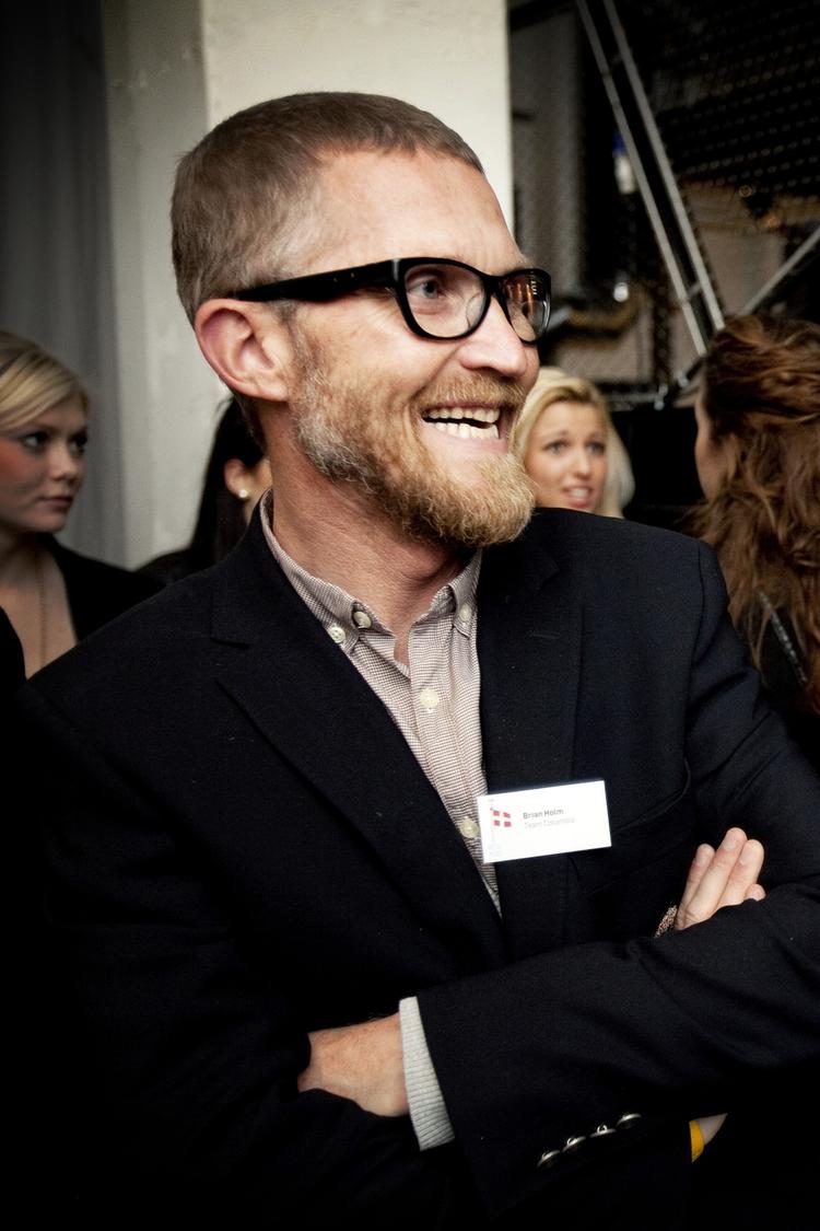 Succes. Brian Holm vælter sig i øjeblikket i succes. 