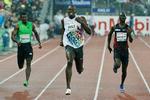 rengvådt. Usain Bolt (midt) var knusende sikker, da sprinteren i Oslo løb årets hurtigste 200 meter. 