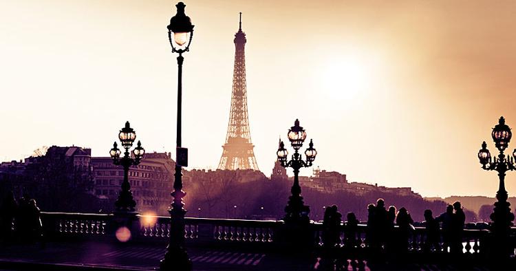 Paris. Byen er ikke så romantisk, når det kommer til stykket, i mange japaneres øjne. 