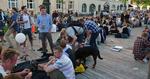 GADEFEST. Tidligere var Sønder Boulevard en tæt befærdet gennemfartsvej, nu er det et sted, man hænger ud med vennerne. 
