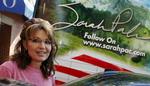 MAILS. Den republikanske kronprinsesse, Sarah Palin, fotograferet i Boston under turné i USA. Hendes mails fra guvernørtiden i Alaska er nu offentliggjort. 