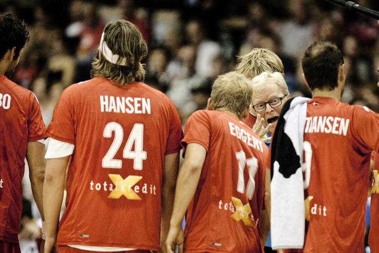 uforstående. EHF's seedningsprocedure efterlader Ulrik Wilbek forundret, men DHF har valgt at acceptere tingenes tilstand. 