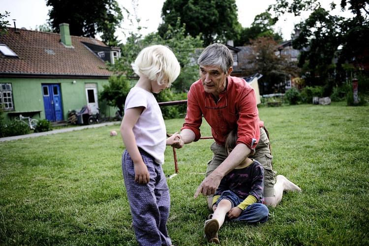 Mælkebøtten. Emmerik Warburg har boet på Christiania siden 1974, og han er positiv over for forhandlingsgruppens ejerskabsforslag. 