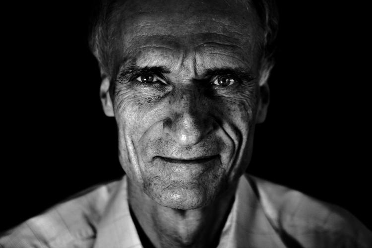 »Hvis man i en lovparagraf kunne skrue lærernes ambitioner på elevernes vegne op, var det det eneste, man skulle gøre«, siger Bertel Haarder. 