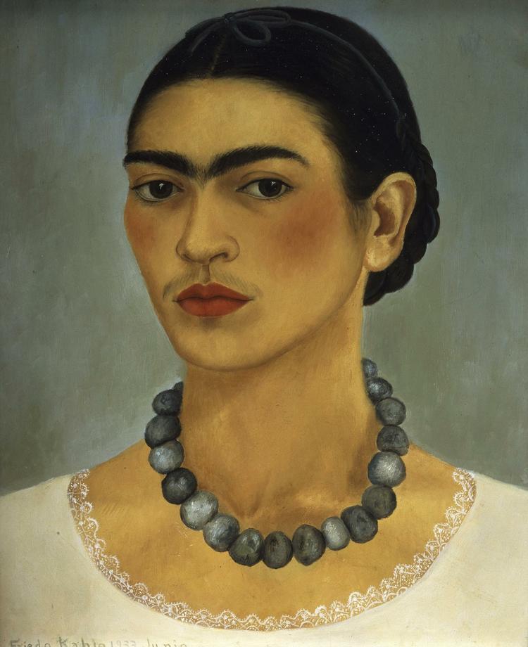 Maler. Frida Kahlo var berømt for sine kraftige øjenbryn og sin meget karakteristiske stil. Hendes kunst er også genstand for et væld af kopier. Dette selvportræt er dog den ægte vare. 