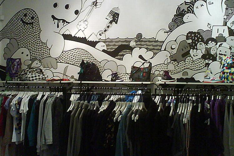 Shop_flickr_4314037160_fc5c