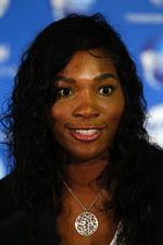 comeback. Serena Williams på pressemødet i går. Amerikaneren vendte i dag tilbage til toptennis efter både en genstridig skade og en blodprop. 