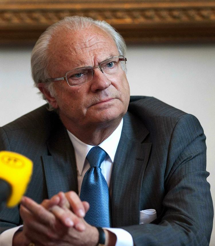 Fokus. Den svenske konge er kommet i de svenske mediers vridemaskine, efter at der er opstået hitorier, der sætter ham i forbindelse med glædespiger og druk. 