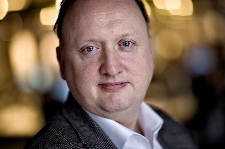 Demokrati. »Formålet med racismeparagraffen er at beskytte den norm om alle menneskers fundamentale ligeværdighed, der er selve grundlaget for alle de politiske og menneskelige rettigheder - og for demokratiet«, mener Politikens chefredaktør. 