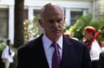 Statsmand. George Papandreou er villig til at trække sig, hvis det kan få en spareplan igennem i kriseramte Grækenland. 