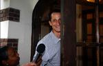 Farvel. Demokraten Anthony Weiner har besluttet at trække sig fra sin post i Repræsentanternes Hus. 