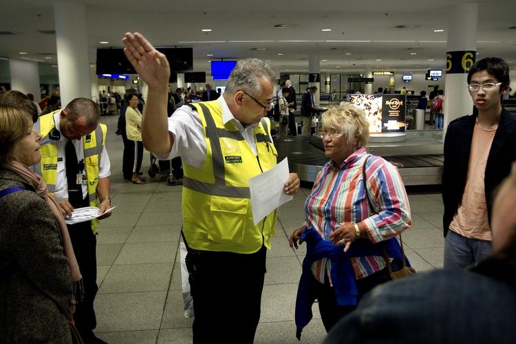Nedbrud. Informationen blev bragt fra mund til øre, da it-systemer i dag svigtede i Kastrup Lufthavn. 