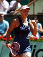stærk. Caroline Wozniacki er i topform før Wimbledon begynder. Men danskeren skal ramme det optimale spil i 14 dage i et stærkt felt. 
