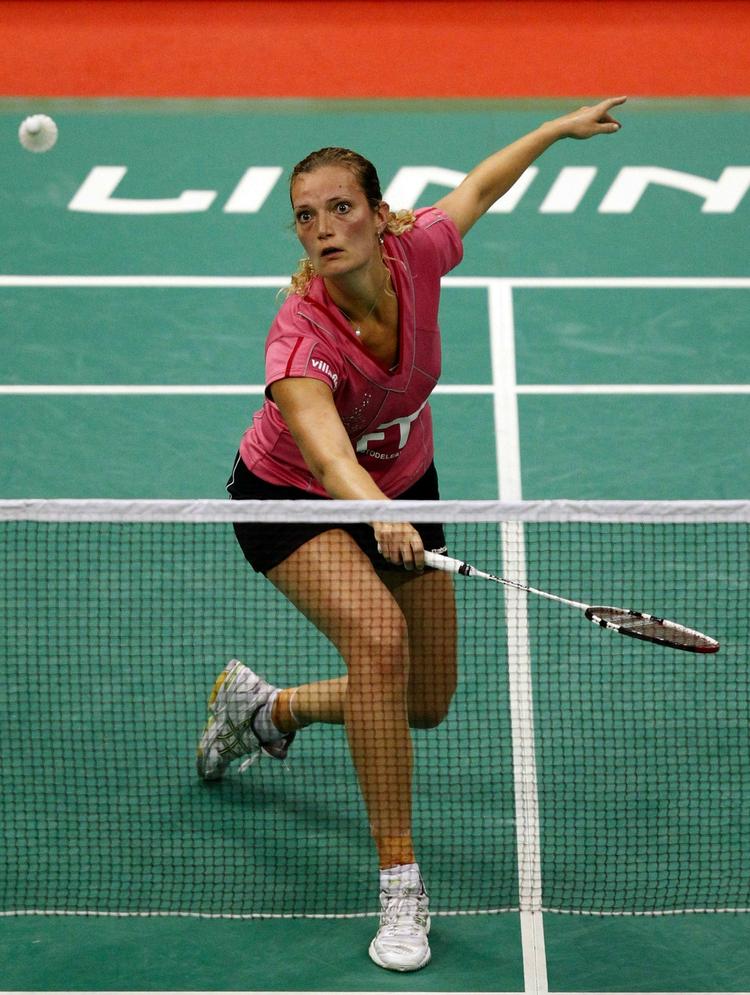 Nederlag. I går slog hun verdensranglistens nummer 1, men  i dag måtte Tine Baun bøje sig for endnu en dygtig kineser i finalen ved Super Serie-turneringen i Singapore Open. 