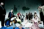 sceneglade. I 2011 kunne Glad Skuespillerskole præsentere det første hold uddannede skuespillere på scenen med afgangsforestillingen 'Verdens bedste forestilling' på Betty Nansen Teatret. 