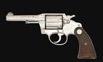 Gangstergun. Capones colt .38 er et brugt håndvåben, men ingen kan sige til præcis hvad. I eftermiddag blev revolveren solgt for 560.000 kr. på auktion i London. 