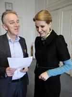 Oppositionen. Efterhånden er S og SF blevet svære at adskille. Måske har SF "toppet for tidligt". 