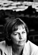 SKANDINAVISK BIEDERMEIER.  Helene Turstens krimiheltinde er pæn uden at blive kedelig. 