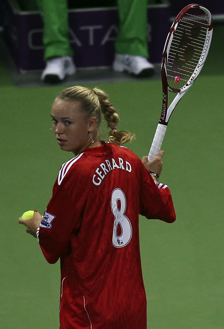 liverpool-fan. Caroline Wozniacki valgte tidligere i år i Qatar Open at varme op til en kamp i sin specielle Gerrard-Liverpool-trøje. Det vakte opmærksomhed. 