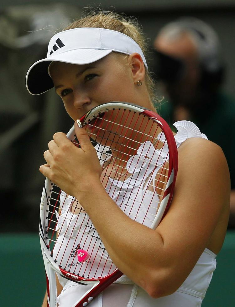 varm. Høje temperaturer passer Caroline Wozniacki glimrende, og det får hun i sin tredjerundekamp i morgen. 