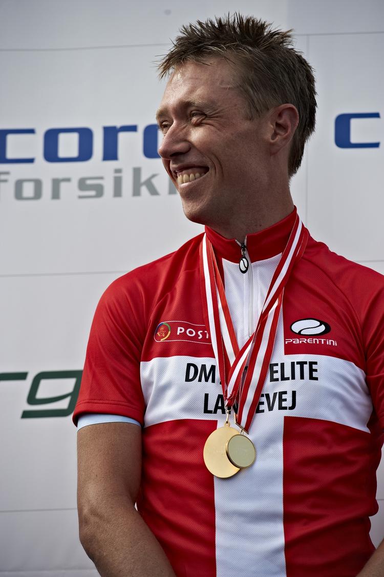 mesteren. Som den første siden 1953 har Nicki Sørensen vundet DM-guld på landevej fire gange. 