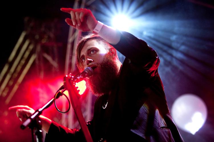 Sprudlende. Det københavnerbaserede The Eclectic Moniker spredte kærlighed fra en scene i kaos. 