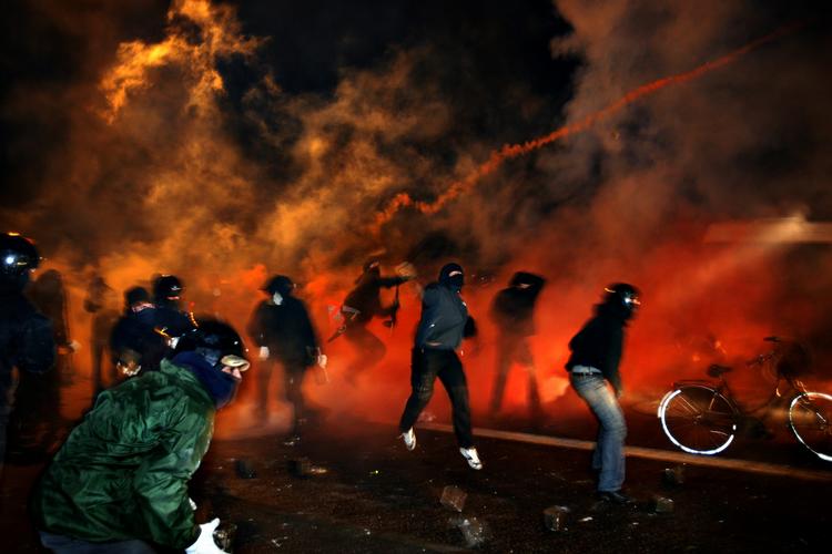 EKSTREMISME. PET advarer mod en stigende professionalisering af venstreekstremistiske miljøer, der blandt andet har markeret sig under gadekampe til fordel for Ungdomshuset. 