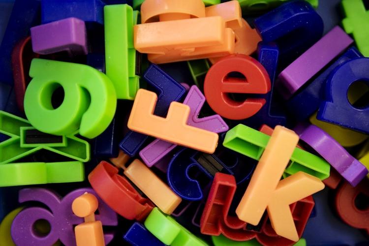 Ordleg. Udvid dit ordforråd med dagens gode gamle ord fra ny app. 