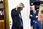 Advarsel. Søren Pind på torsdagens pressemøde, der handlede om »rigets sikkerhed« Ministeren måtte dog indrømme, at han ikke var »personligt informeret om det nærmere indhold af denne sag«. 