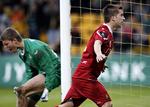 gennembrud. Andreas Laudrup (th) jubler efter sin scoring til 2-1 i kampen mod Randers. 
