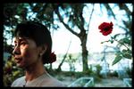 aung-film. Ny film om den demokratiske frihedskæmper Aung San Suu Kyi møder stor modstand hos styret i Myanmar. 