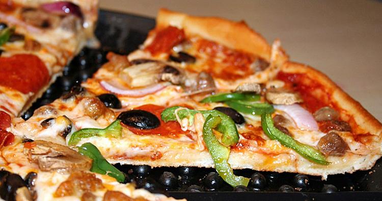 SUNDHED. Der må godt være andet end fedtet pizza på menuen, når danskerne tanker mad på en motorvejsrestaurant. 