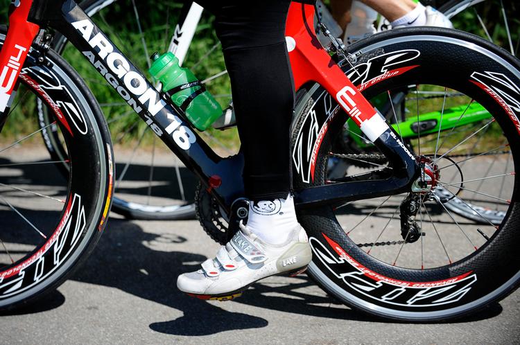 AFVEKSLING. Det er en god ide at kombinere cykling, gang og løb, når man skal i form igen efter en længere periodes inaktivitet.  Foto: Arkivfoto 