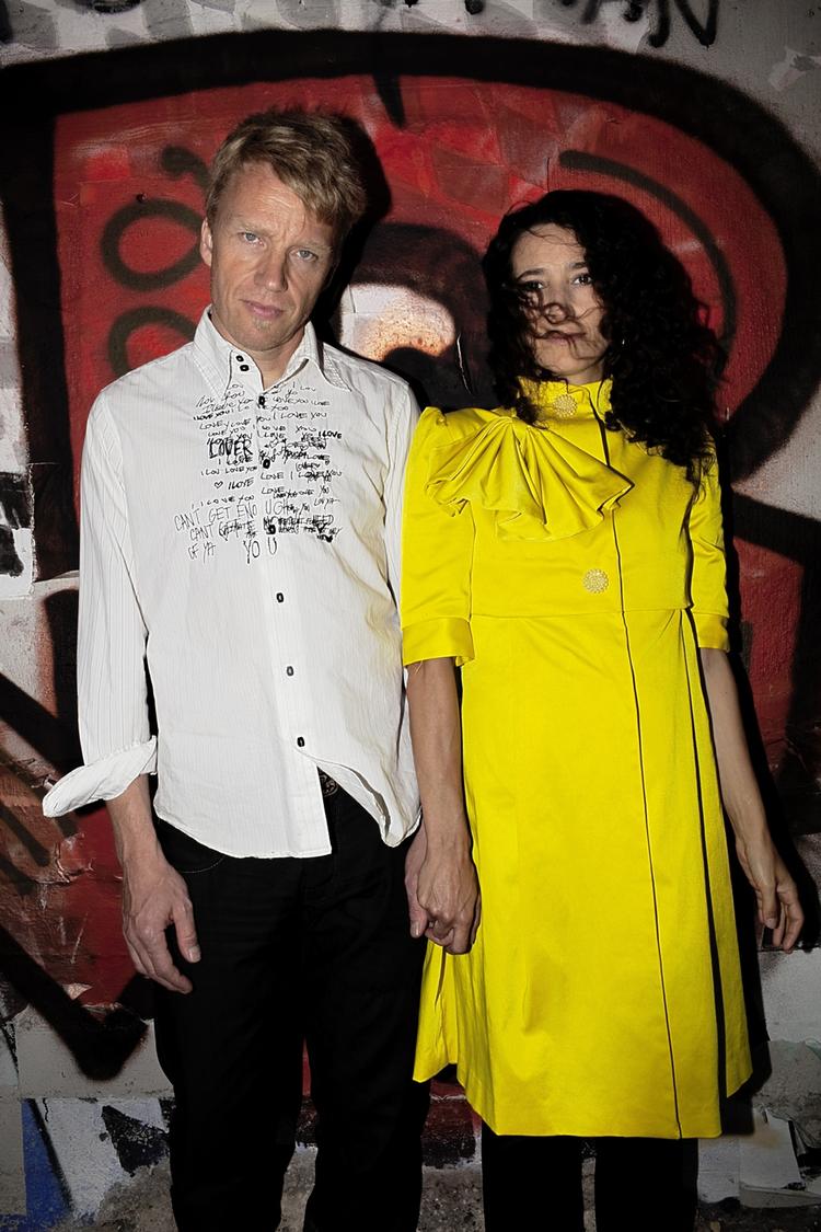 parløb. Fredrik Lundin og Trinelise Væring arbejder på deres partnerskab og deres musik sammen. 