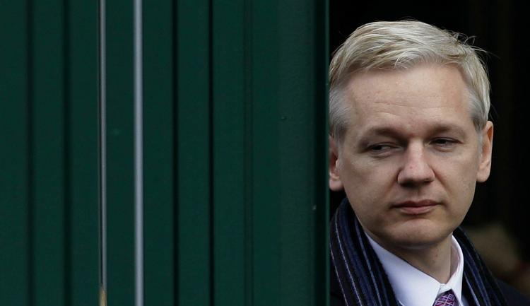 Fiktion. Nyt australsk teaterstykke leger markant med grænsen mellem virkelighed og fiktion. Det har nemlig Julian Assange i hovedrollen. 