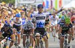 Gevinst. Det var Tyler Farrars første sejr i Tour de France. Han har nu vundet etaper i både Touren, Giroen og Vueltaen. 