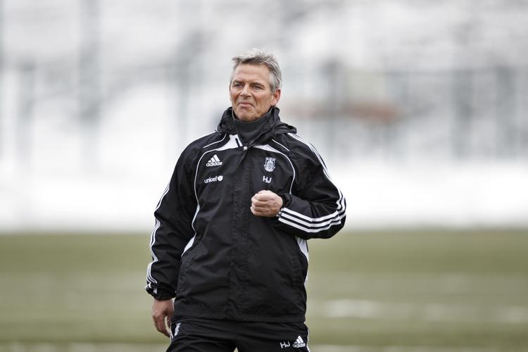 ønsketænkning. Jensen vil gerne have flere spillere til rådighed. 