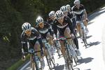 Åbenmundet. Den tidligere SaxoBank-rytter Jens Voigt (bagerst til højre) tror ikke på endnu en Tour-sejr til Alberto Contador. 