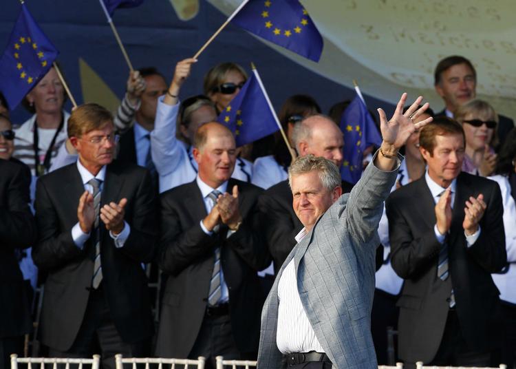 Fejring. EU-flag blafrer, når Europas bedste golfspillere dyster mod amerikanerne. 