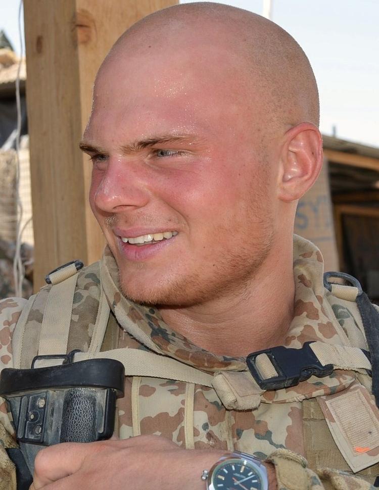 Dræbt. 23-årige konstabel Alexander Biune fra Charlie Kompagniet blev i går dræbt i Afghanistan. 