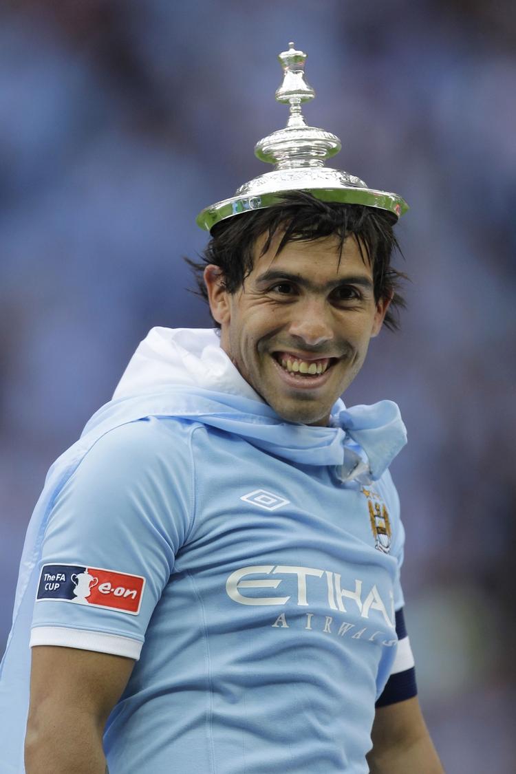 Farvel. Anføreren for Manchester City, argentineren Carlos Tévez, vil af personlige grunde forlade den engelske klub. Det oplyser Tévez til britiske medier. 