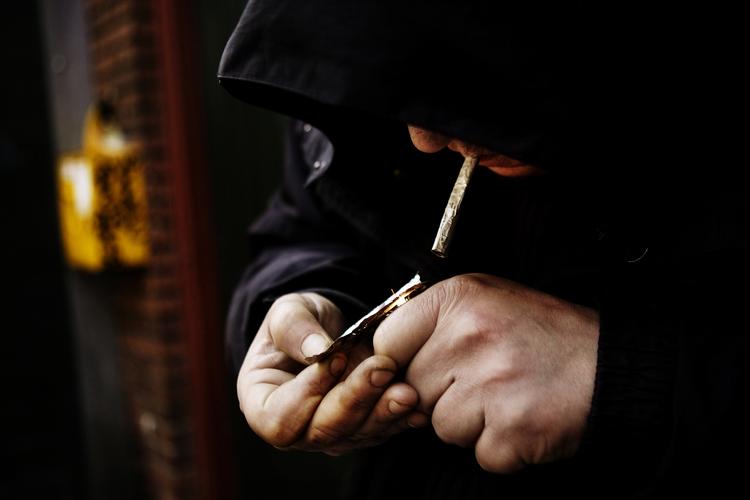 Narko. Hash er lettest at skaffe her og nu. Men også kokain, ecstasy og heroin kan de unge skaffe ret hurtigt. 