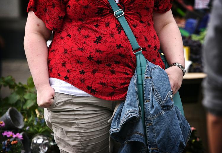 Overvægt. Vi er ramt af en regulær fedmeepidemi, der belaster sundhedsvæsenet med flere milliarder kroner årlig. 