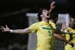 pletskud. Pato scorede og var med til at slå Ecuador med 4-2. 