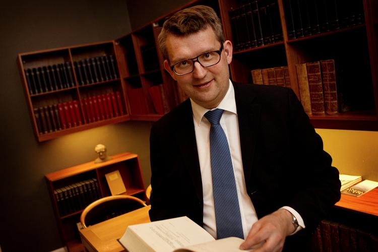 Liste. Alle landets skoler skal rangordnes efter elevernes præstationer, mener regeringen og undervisningsminister Troels Lund Poulsen. 