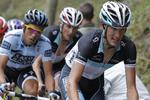 udfordrerne. En forsvarende mester i selskab med to udfordrere; Alberto Contador, Frank og Andy Schleck. 
