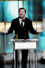 What? Ricky Gervais fik skældud for sin værtsrolle ved Golden Globe-showet tidligere i år. Nu er komikeren nomineret til en Emmy. 